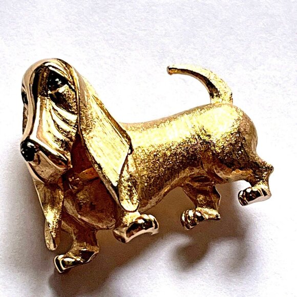Marcel BOUCHER Basset Hound Figural Pin Brooch Gold Toned Signed Vintage - Picture 12 of 12